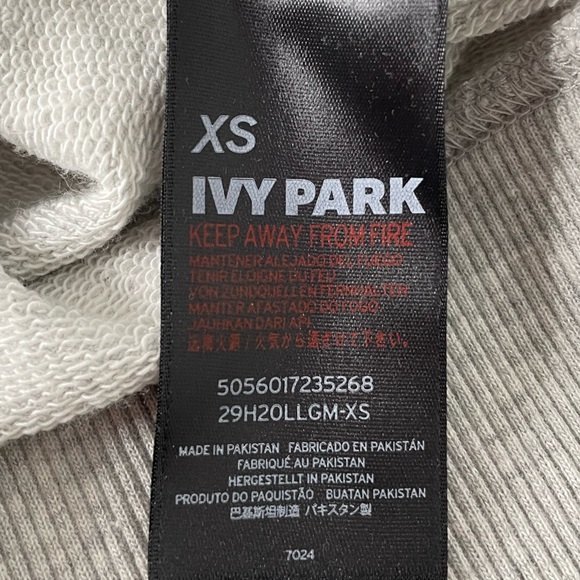 Ivy Park Oversized Sweatshirt Gray XSmall - Picture 6 of 8